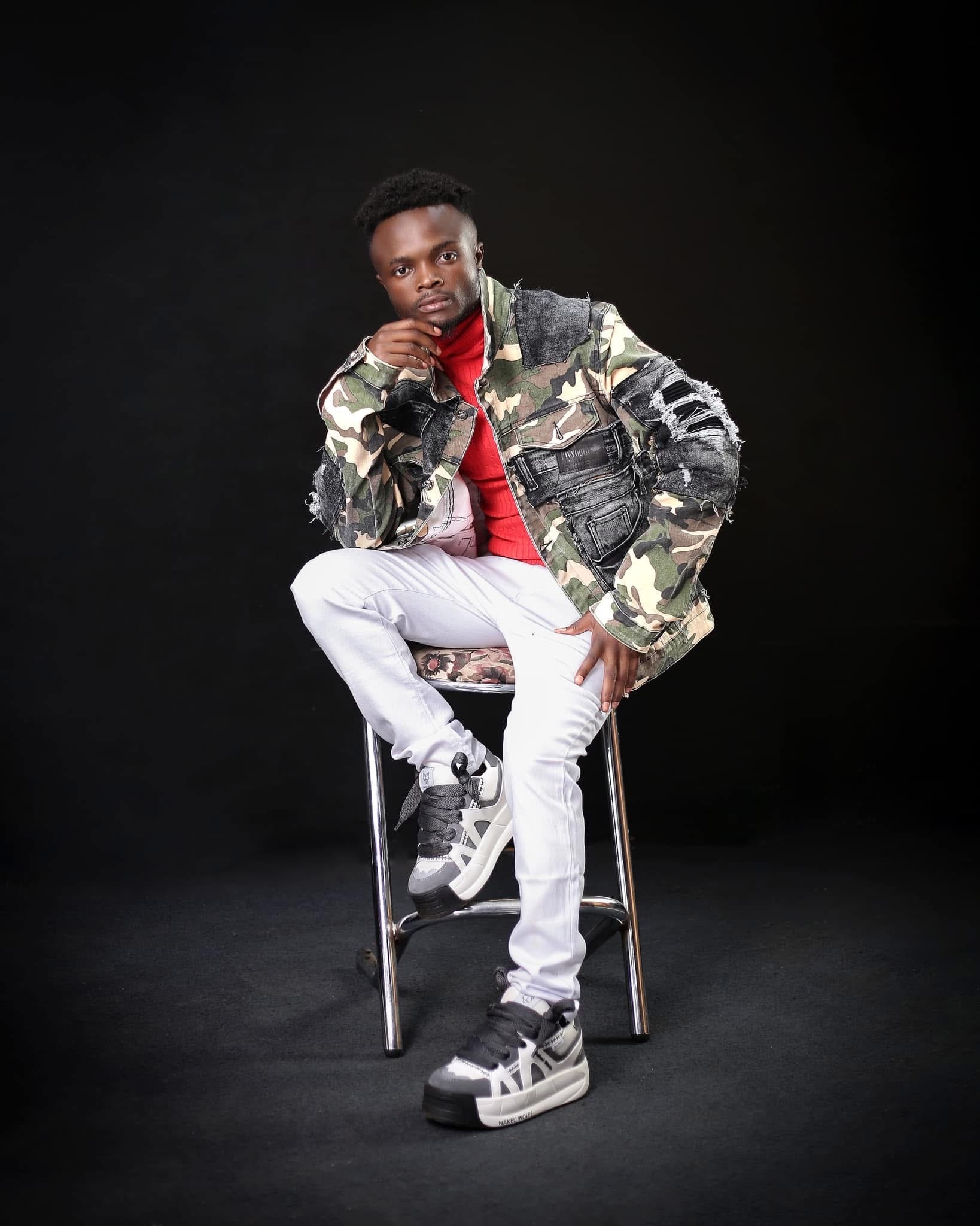 DE LA ROSE — camouflage portrait
